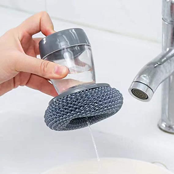 Brosse de cuisine avec distributeur de savon